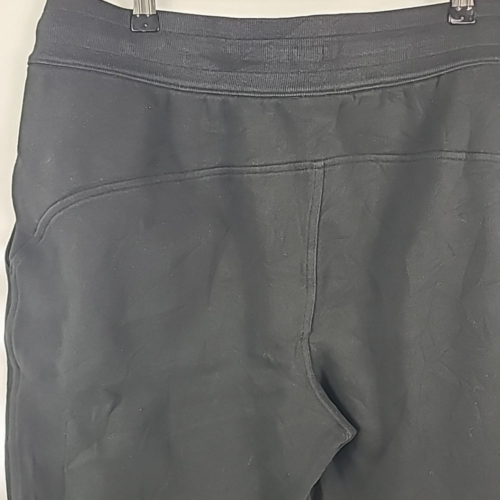Lululemon Women's Scuba High-Rise Cropped Jogger 23.5" Black Size 12 EUC - Picture 7 of 9